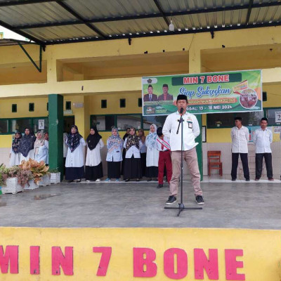 Upacara Bendera, Kepala MIN 7 Bone Sampaikan Hal Penting Jelang AAT