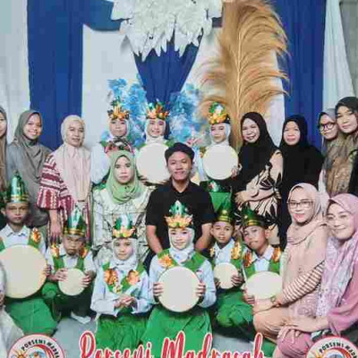 Tim Qasidah Rebana MI DDI Awang-Awang Suguhkan Penampilan Terbaik Pada Porseni Madrasah Kabupaten Pinrang