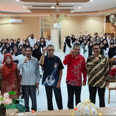 Pelatihan Guru Pembina Kompetisi Sains Madrasah Tingkat MI Se-Kabupaten Bone Resmi Dibuka