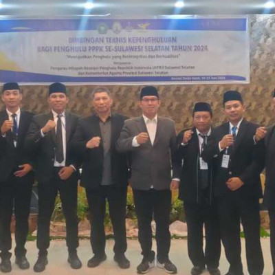 Penghulu Dua Boccoe (Zulmuddin) Ikuti Bimtek Kepenghuluan di Makassar
