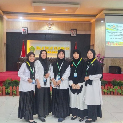 Tiga Guru MAN 1 Bone Ikuti Pelatihan Hybrid Learning di BDK Makassar