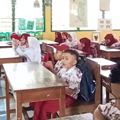 Pendidikan Nilai-nilai Madrasah: MIN 6 Bone Ciptakan Lingkungan Belajar Aman