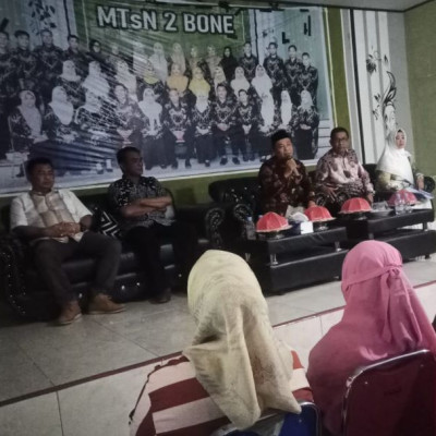 Kolaborasi Pendidikan dengan Orangtua Siswa di Rapat Perdana MTsN 2 Bone