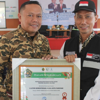 Kemenag Kota Parepare Raih Penghargaan sebagai Satker Terbaik dalam Pelaporan Kinerja APBN