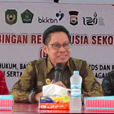 KUA Kec. Wara Gelar Bimbingan Remaja Usia Sekolah “Kesadaran Hukum,Bahaya Sex Bebas,HIV/AIDS Dan Pernikahan Dini”.