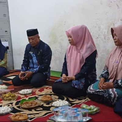 Organisasi PMR MTsN 1 Bone Gelar Syukuran Menempati Ruangan Baru