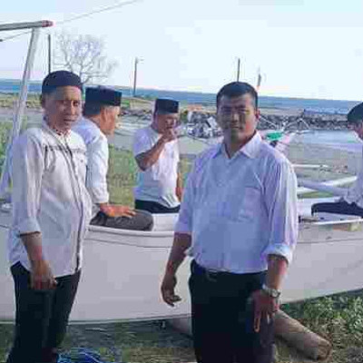 Pelestarian Kearifan Lokal: Pembacaan Barzanji Sebagai Tanda Syukur atas Selesainya Perahu di Dusun Kajuangin