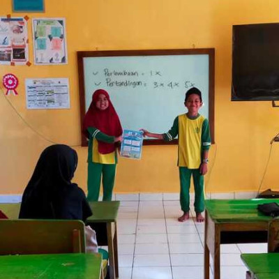 Dua Peserdik MIN 8 Bone Didaulat Sebagai Duta Anti Bullying di Kelasnya