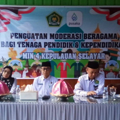 Di MIN 4 Selayar, Kakankemenag Selayar Himbau Jaga Persatuan