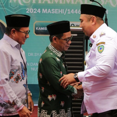 Maulid Nabi di Maros: Kakanwil Kemenag Sulsel Dorong Sinergi Layanan Keagamaan dan Ekonomi Kerakyatan