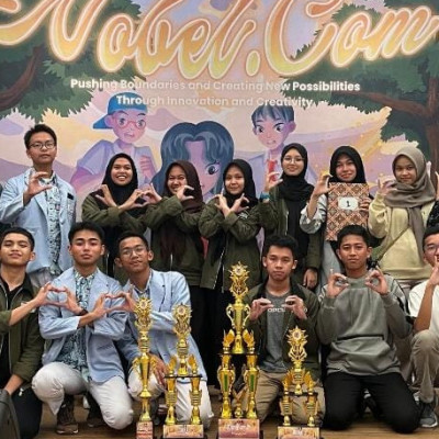 Juara Umum di Nobel.com, Siswa MAN IC Gowa Kembali Torehkan Prestasi Gemilang