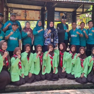 Pelajari Inovasi dan Pengembangan Sekolah, Kepala MIN 2 Gowa Studi Tiru di SMPN 10 Malang