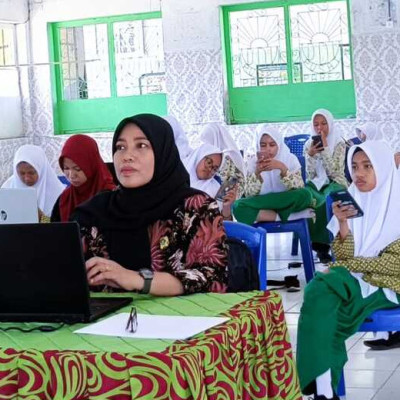 34 Siswa MTs DDI Lil Banat Ikuti Kompetisi Pelajar Alef Education 2024