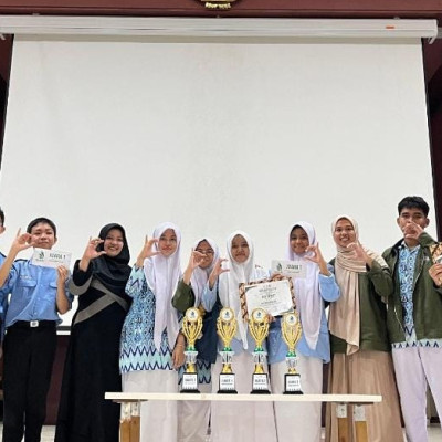 MAN Insan Cendekia Gowa Sabet 4 Juara di Event Biologi Festival 2024