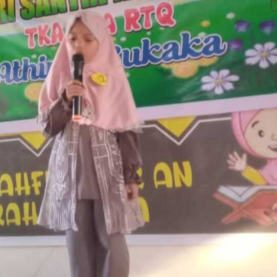 Peserdik MIN 8 Bone Raih Juara III Lomba Lagu Islami di Hari Santri 2024