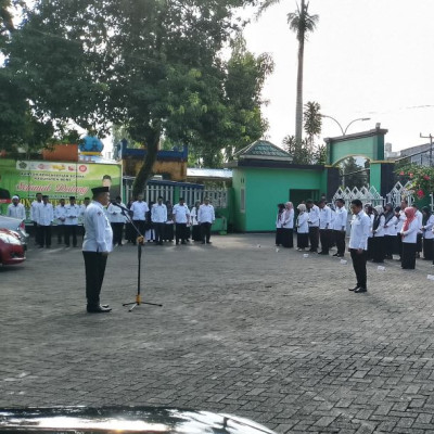 Kakan Kemenag Bone Himbau Pegawai Jadi Agen Penyebar Informasi Haji