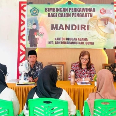 Sinergi KUA Bontomarannu dan BKKBN Gelar Bimbingan Calon Pengantin