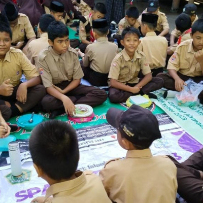 Sarapan Sehat Bersama, Cara MTsN Gowa Terapkan Pola Hidup Sehat Serdik