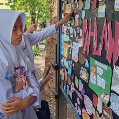 Meriahkan Hari Pahlawan, Organisasi Santri Pesantren Sultan Hasanuddin Adakan Lomba Mading