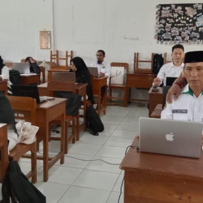 Tingkatkan Kualitas Pendidikan, Enam Guru MIN 2 Gowa Antusias Ikut AKG