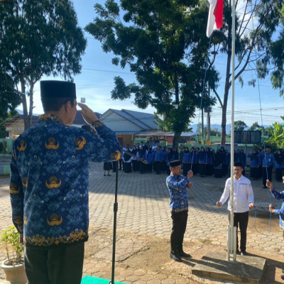 Kepala Kantor Kemenag Lutim Pimpin Upacara Hari Kesadaran Nasional: Tegaskan Integritas ASN