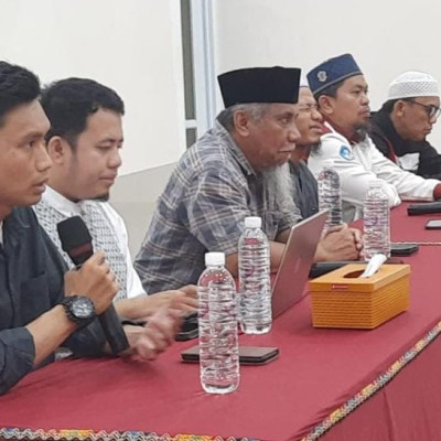 Evaluasi Kinerja Pondok, PPTQ Imam Asy-syathiby Gowa Gelar Pertemuan Bersama YPI WI