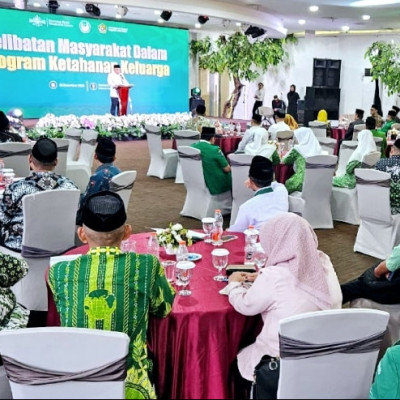 PBNU Gelar Sosialisasi Gerakan Keluarga Maslahat di Makassar, Prof. Kamaruddin Amin : Indonesia Beruntung Miliki NU