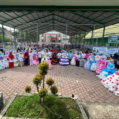 Meriahkan Hari Amal Bhakti ke- 79, Kemenag Kab. Luwu Lepas Kontingen Defile