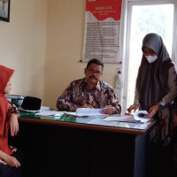 Tim Supervisi NTCR Kemenag Sinjai Monitoring KUA Sinjai Barat