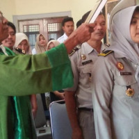 Penyelenggara Syariah Jadi Rohaniwan pengambilan sumpah pejabat pada  Kantor Pertanahan Kab.Sinjai