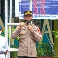 Jadi Pembina Upacara di MTsN Gowa, Ini Amanat Wakapolsek Bontomarannu