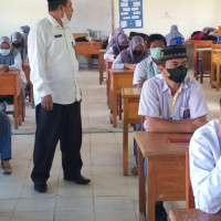 61 Peserta Didik ikuti Ujian Madrasah Berbasis Komputer dan Android di MAN Tana Toraja