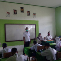 Kamad MTsN 4 Sinjai Sebut Utamakan Kejujuran Dalam Penyelesaian Soal Soal PAS