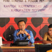 Operator Emis Pesantren Bahas Akurasi Data Di Warkop