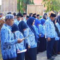 Doa Perdana Penghulu KUA Kecamatan Lilirilau