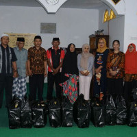 Masjid Besar Husain Muâ€™minin Dikunjungi DWP Kemenag Torut