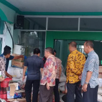 Bantuan Logistik Kemenag Bone Untuk Palu - Donggala