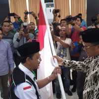Kakankemenag Makassar Saksikan Pelepasan Kloter Satu Oleh Gubernur Sulsel