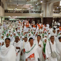 JEMAAH HAJI KLOTER 3 EMBARKASI MAKASSAR TIBA DI KOTA MAKKAH