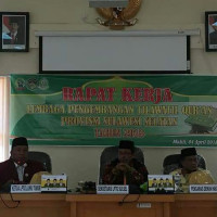 Disela MTQ, Ka.Kankemenag Kota Makassar hadiri rapat kerja LPTQ