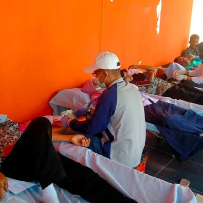 Ekskul PMR MAN 1 Plus Keterampilan Kota Parepare Gelar Aksi Donor Darah