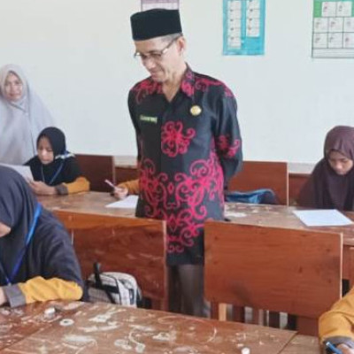 Pemantauan Pelaksanaan Ujian Madrasah Diniyah Takmilyah Awaliyah (MDTA) di Kabupaten Bone